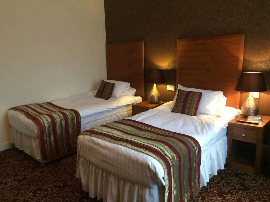The Three Tuns Hotel Wetherspoon Thirsk Pokoj fotografie