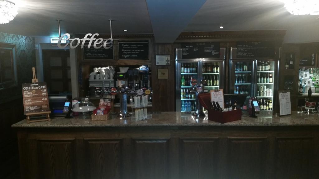 The Three Tuns Hotel Wetherspoon Thirsk Exteriér fotografie